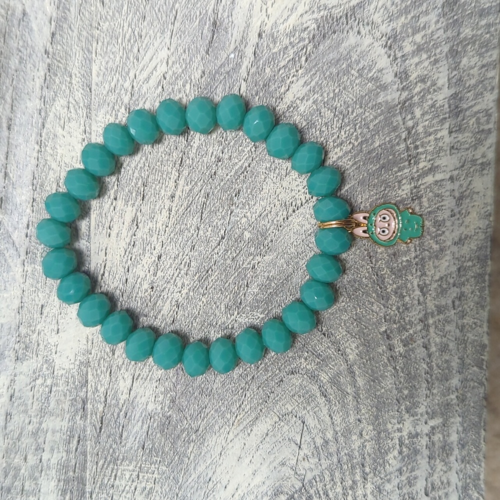 🩵 Labubu Charm Beaded Bracelet